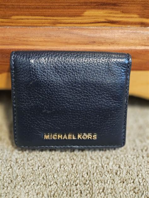 michael kors mercer carryall card case|Michael Kors credit card wallet.